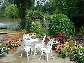 Bed & Breakfast The Willows 4*
